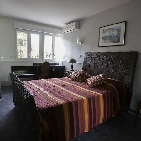 Albergo Hotel فندق سا لُرون دو فار
